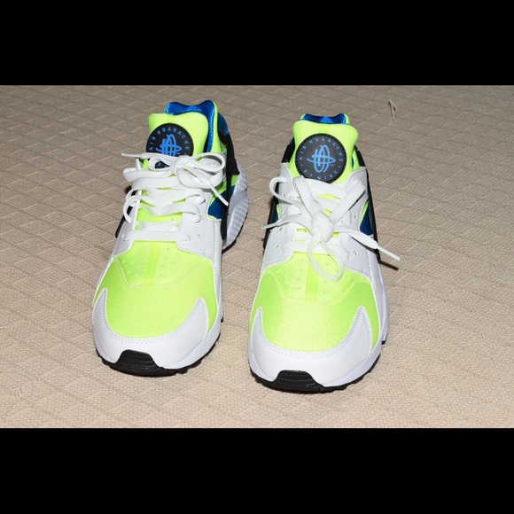 BRAND NEW WITH BOX Huarache Scream Green Remix - Picture 3 of 6